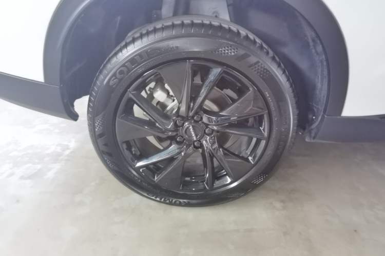 Used Haval H6 2024 2.0T All-Wheel Drive Max Right Rear Wheel Hub
