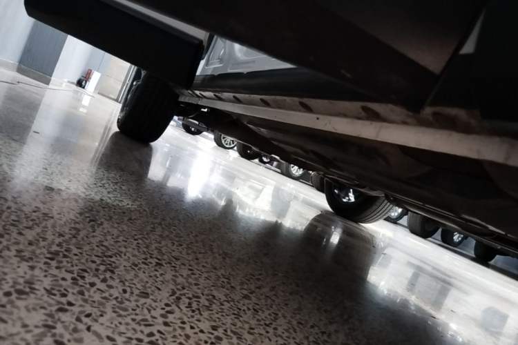 Used Haval H6 2024 1.5T Two-Wheel Drive Max Right Side Sill