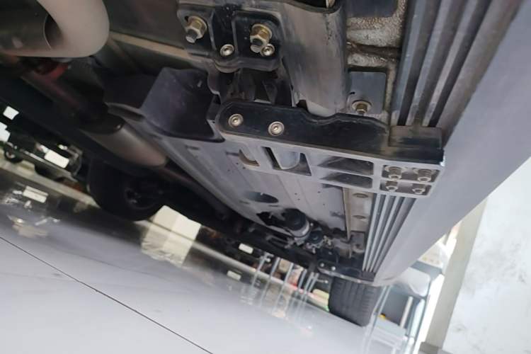 Used Haval H6 2024 1.5T Two-Wheel Drive Max Right Side Sill