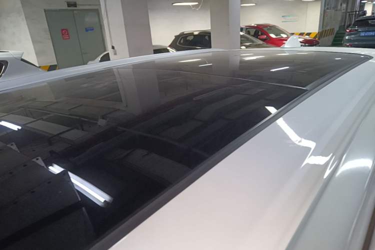 Used Haval H6 2024 1.5T Two-Wheel-Drive Classic Edition Roof