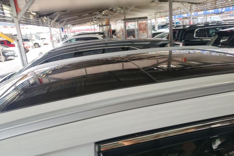 Used Haval H6 2024 1.5T Two-Wheel-Drive Classic Edition Roof