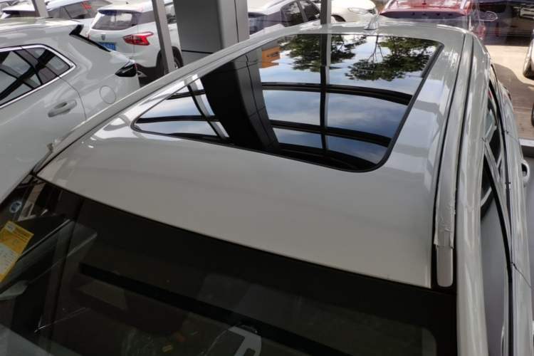 Used Haval H6 2024 1.5T Two-Wheel-Drive Classic Edition Roof