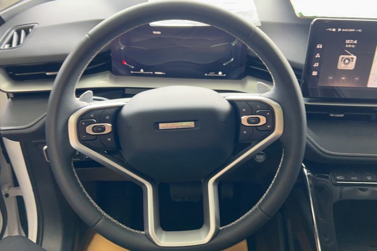 Used Haval H6 2024 1.5T Two-Wheel-Drive Classic Edition Steering Wheel