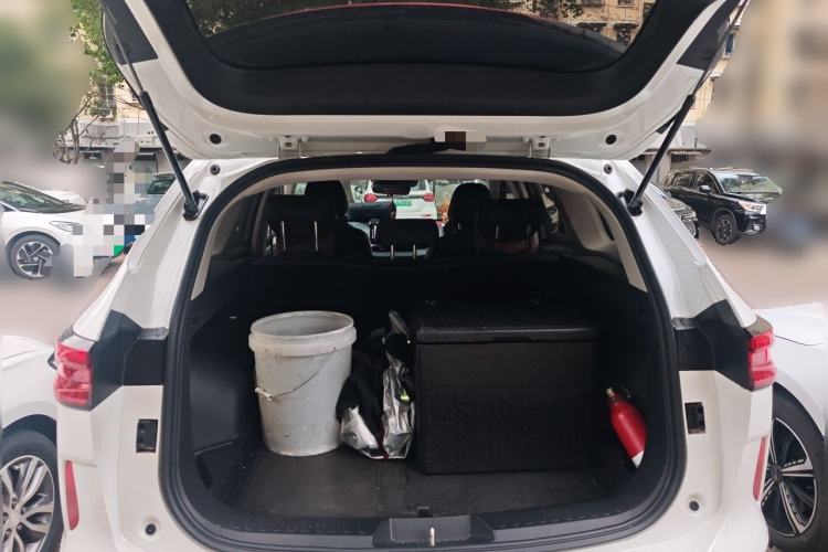 Used Haval H6 2024 1.5T Two-Wheel-Drive Classic Edition Trunk