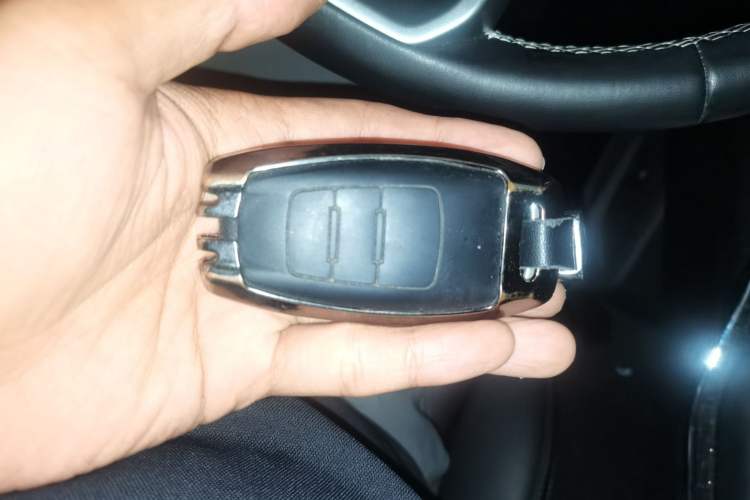 Used Haval H6 2024 1.5T Two-Wheel-Drive Classic Edition Vehicle Key