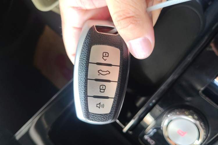 Used Haval H6 2024 1.5T Two-Wheel-Drive Classic Edition Vehicle Key