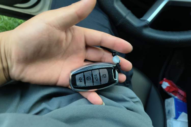 Used Haval H6 2024 1.5T Two-Wheel-Drive Classic Edition Vehicle Key