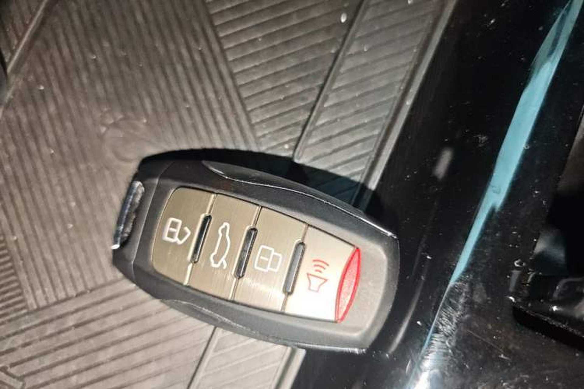 Used Haval H6 2024 1.5T Two-Wheel-Drive Classic Edition Vehicle Key