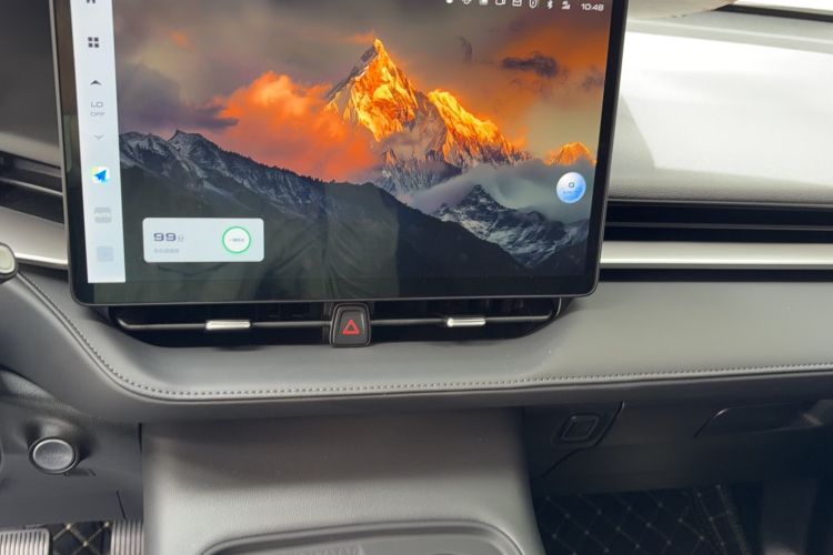Used Haval H6 2024 1.5T Two-Wheel Drive Ultra Audio And AC Panel
