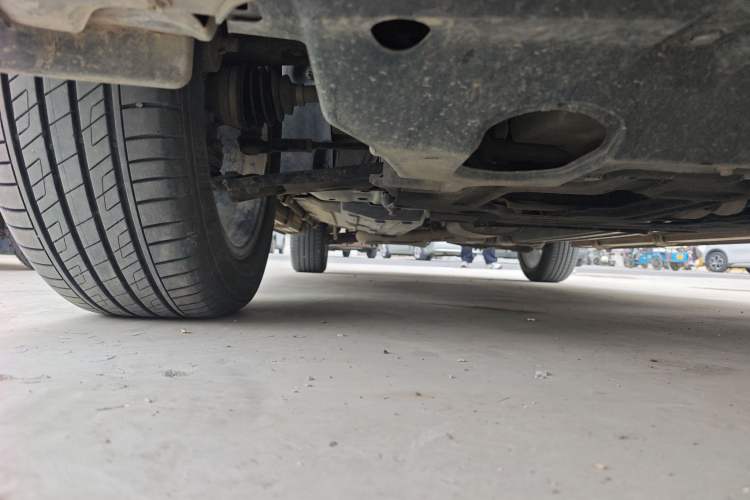 Used Haval H6 2024 1.5T Two-Wheel Drive Ultra Chassis Front Right