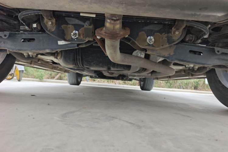 Used Haval H6 2024 1.5T Two-Wheel Drive Ultra Chassis Rear