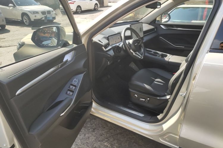 Used Haval H6 2024 1.5T Two-Wheel Drive Ultra Driver Seat