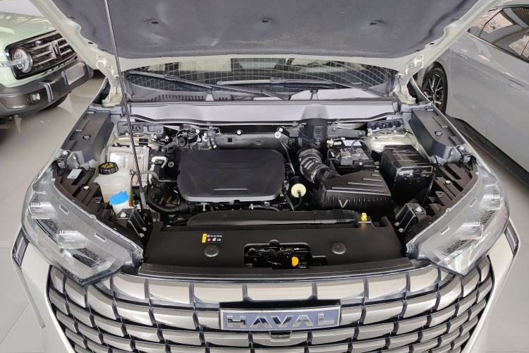 Used Haval H6 2024 1.5T Two-Wheel Drive Ultra Engine Bay