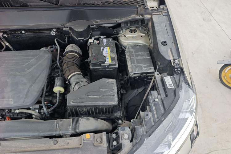 Used Haval H6 2024 1.5T Two-Wheel Drive Ultra Engine Bay Left