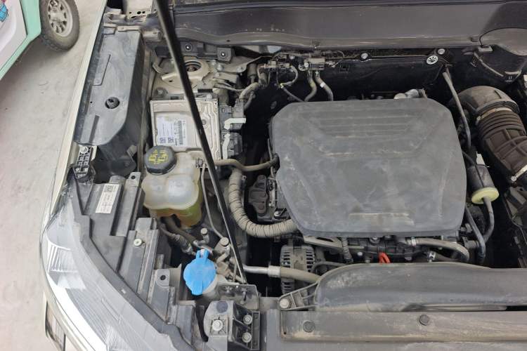 Used Haval H6 2024 1.5T Two-Wheel Drive Ultra Engine Bay Right