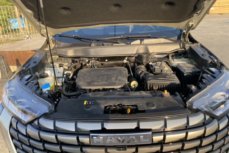Used Haval H6 2024 1.5T Two-Wheel Drive Ultra Engine Bay
