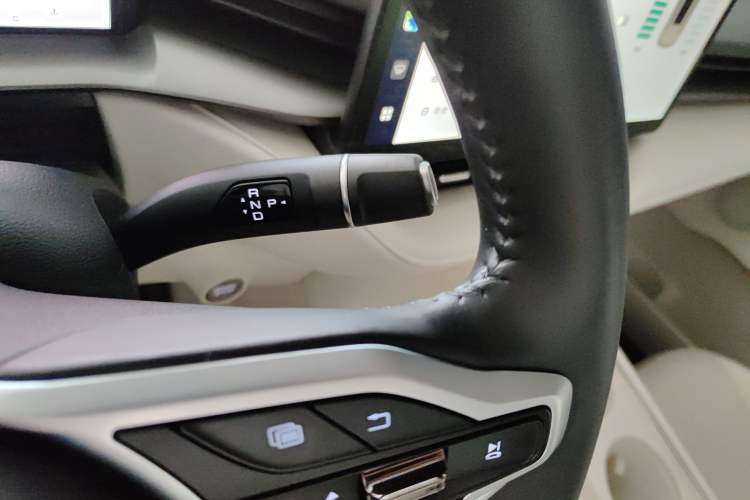 Used Haval H6 2024 1.5T Two-Wheel Drive Ultra Gear Lever