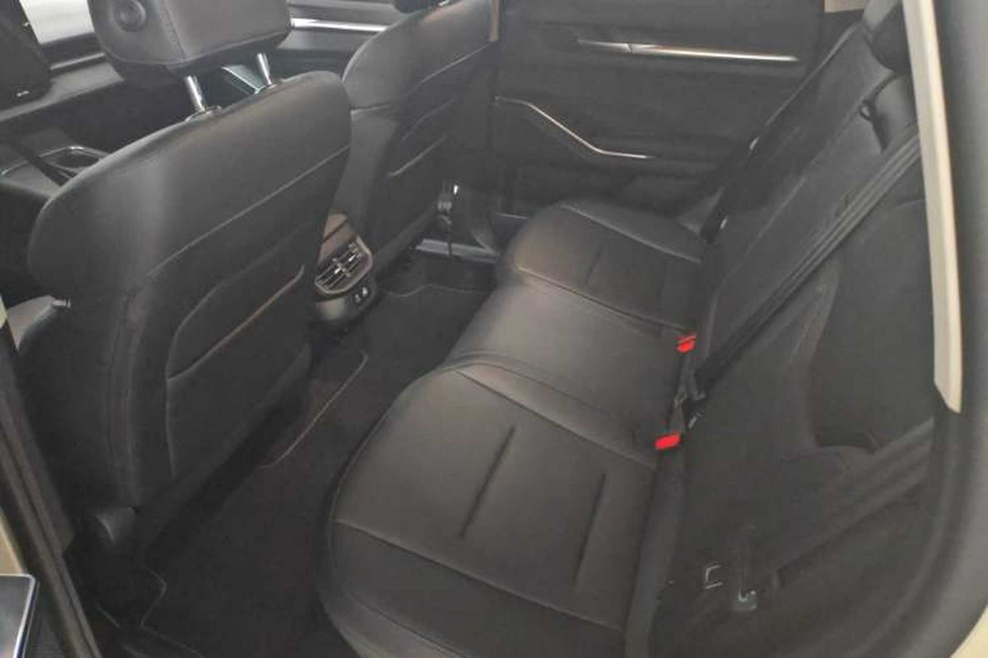 Used Haval H6 2024 1.5T Two-Wheel Drive Ultra Interior 4