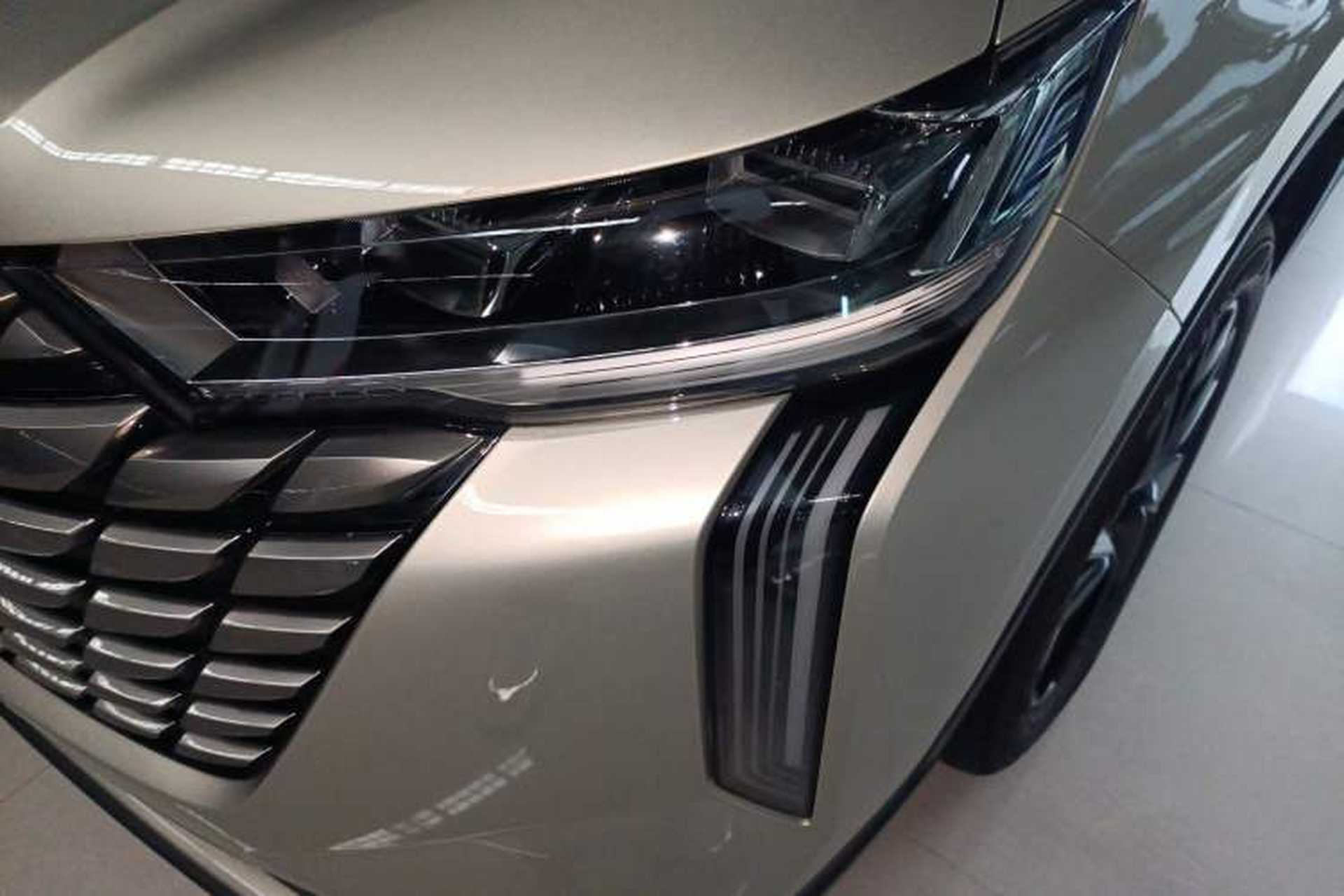 Used Haval H6 2024 1.5T Two-Wheel Drive Ultra Left Front Headlight