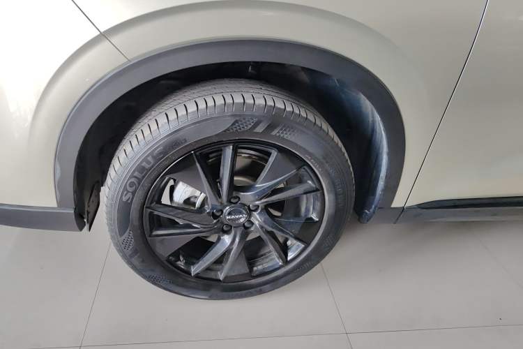 Used Haval H6 2024 1.5T Two-Wheel Drive Ultra Left Front Wheel Hub