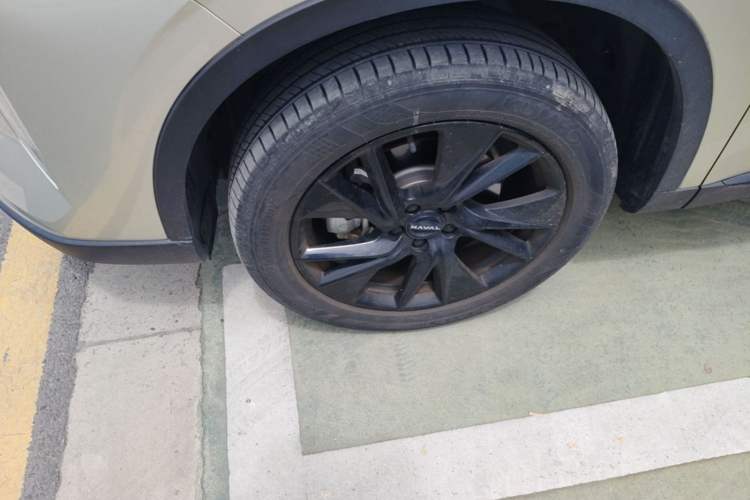 Used Haval H6 2024 1.5T Two-Wheel Drive Ultra Left Front Wheel Hub