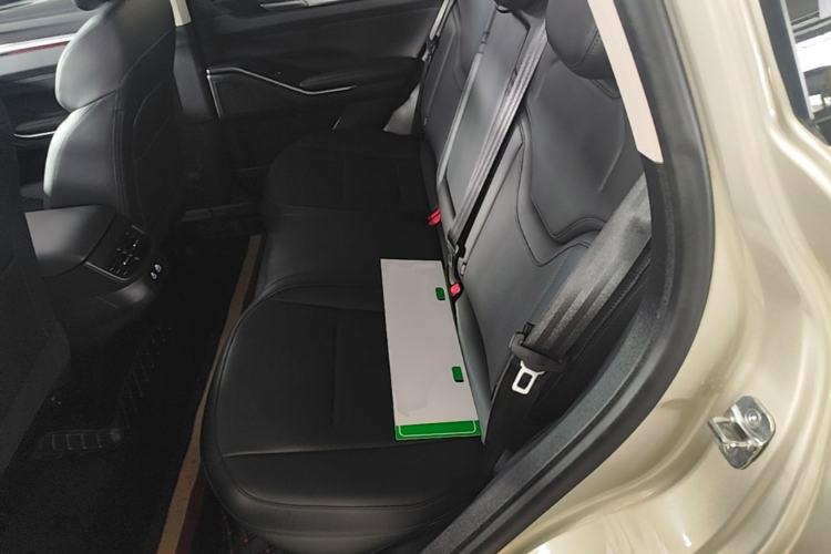 Used Haval H6 2024 1.5T Two-Wheel Drive Ultra Left Rear Seat