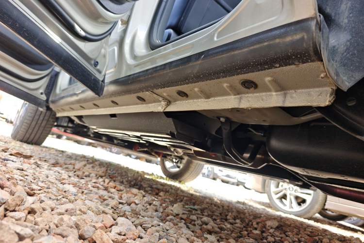 Used Haval H6 2024 2.0T All-Wheel Drive Max Left Side Sill