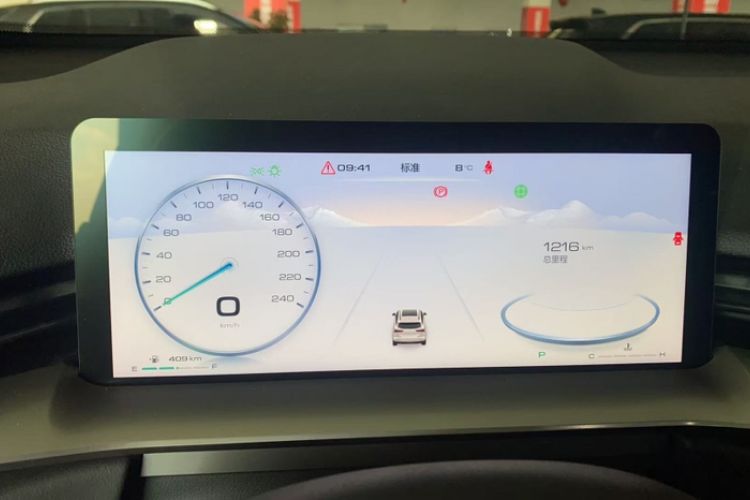 Used Haval H6 2024 1.5T Two-Wheel Drive Pro Odometer Close Up