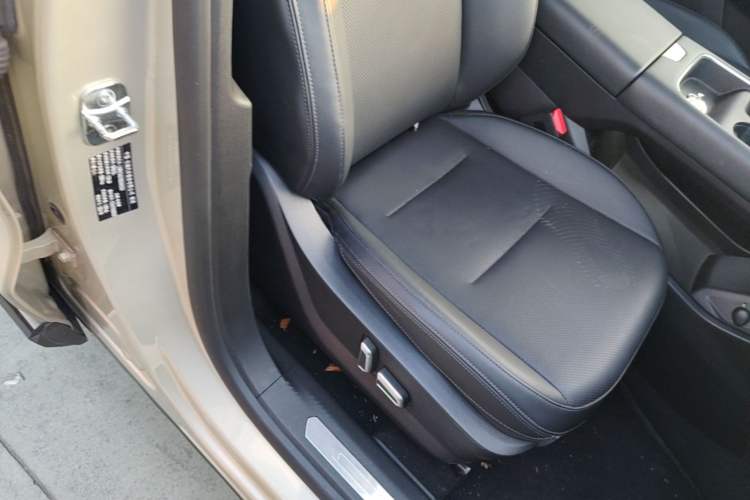 Used Haval H6 2024 1.5T Two-Wheel Drive Ultra Right Front Seat
