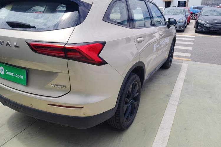 Used Haval H6 2024 1.5T Two-Wheel Drive Ultra Right Rear Taillight