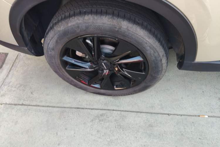Used Haval H6 2024 1.5T Two-Wheel Drive Ultra Right Rear Wheel Hub
