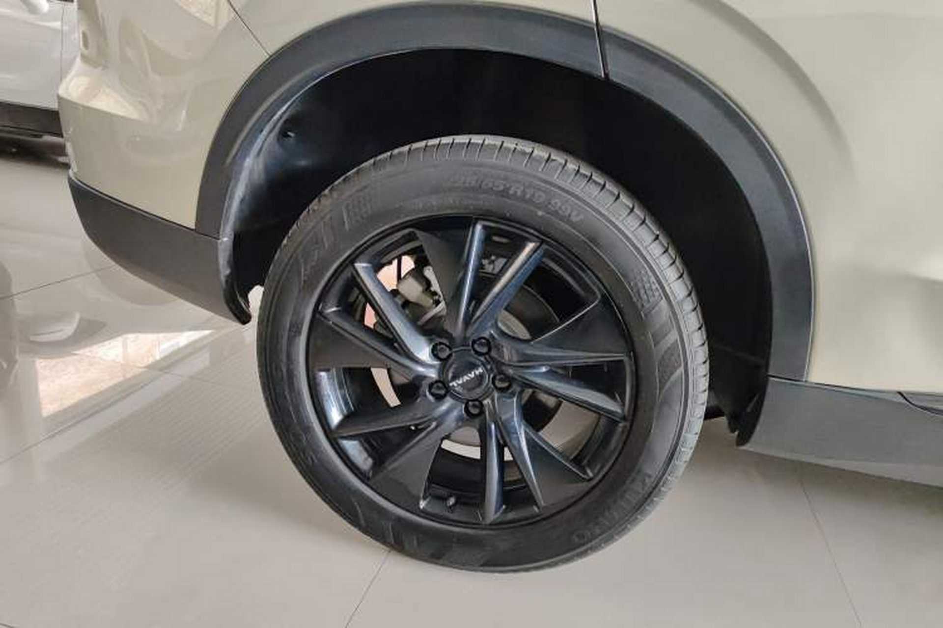 Used Haval H6 2024 1.5T Two-Wheel Drive Ultra Right Rear Wheel Hub