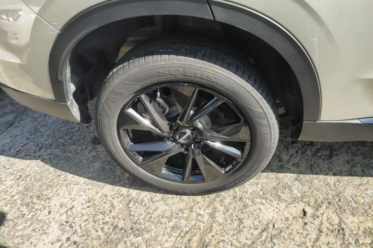 Used Haval H6 2024 1.5T Two-Wheel Drive Ultra Right Rear Wheel Hub