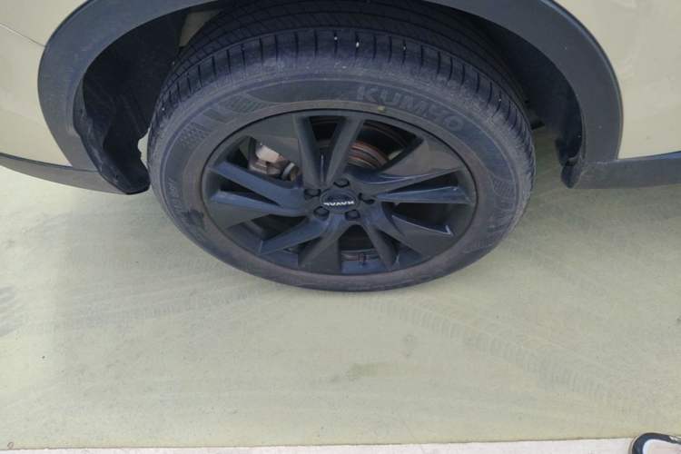 Used Haval H6 2024 1.5T Two-Wheel Drive Ultra Right Rear Wheel Hub
