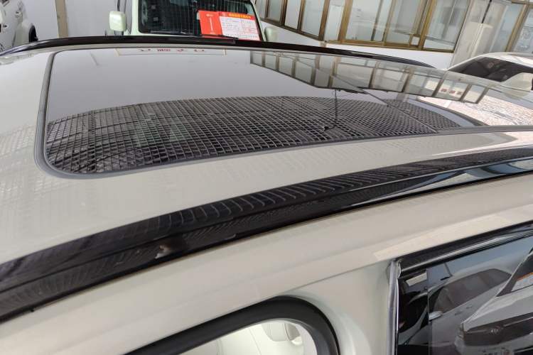 Used Haval H6 2024 1.5T Two-Wheel Drive Ultra Roof