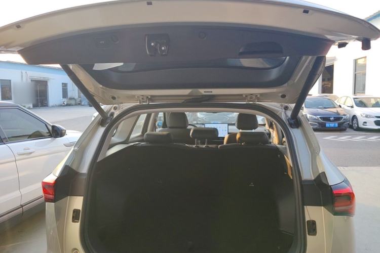 Used Haval H6 2024 1.5T Two-Wheel Drive Ultra Trunk