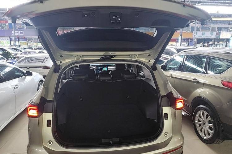 Used Haval H6 2024 1.5T Two-Wheel Drive Ultra Trunk