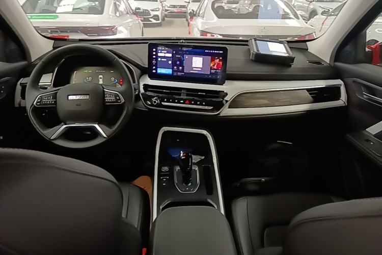 Used Haval H6 2025 1.5T National Trend Champion Edition Center Console