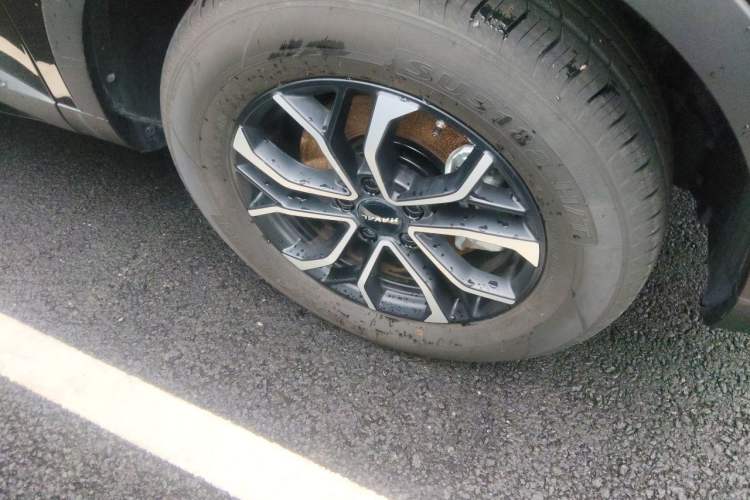 Used Haval H6 2025 1.5T National Style Urban Edition Right Front Wheel Hub