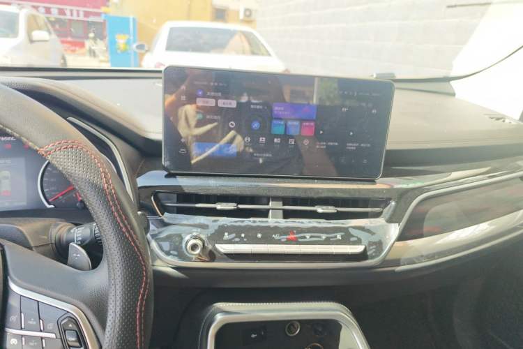 Used Haval H6 2025 1.5T National Style Urban Edition Audio And AC Panel