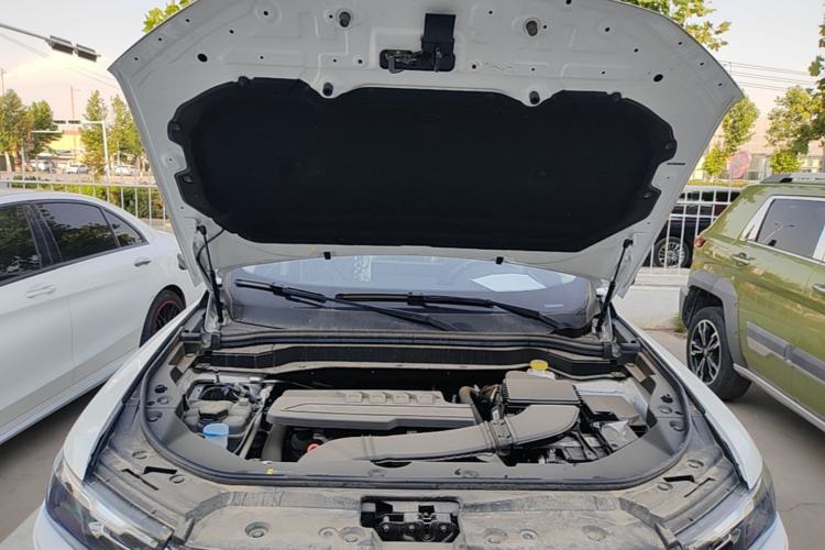 Used Haval H6 2025 1.5T National Style Urban Edition Engine Bay