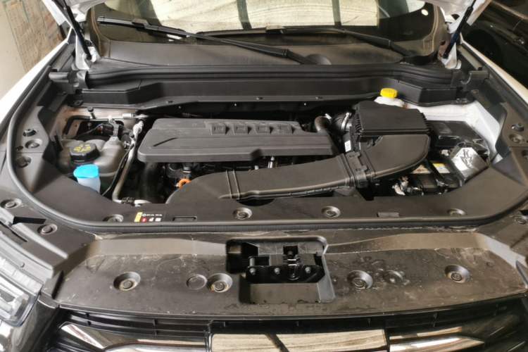 Used Haval H6 2025 1.5T National Trend Champion Edition Engine Bay