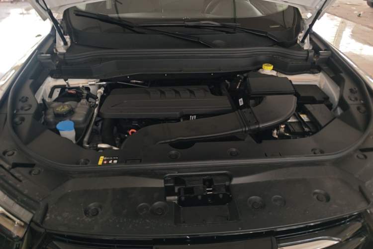 Used Haval H6 2025 1.5T National Style Urban Edition Engine Bay