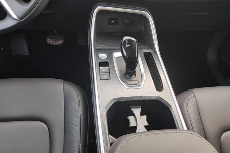 Used Haval H6 2025 1.5T National Style Urban Edition Gear Lever