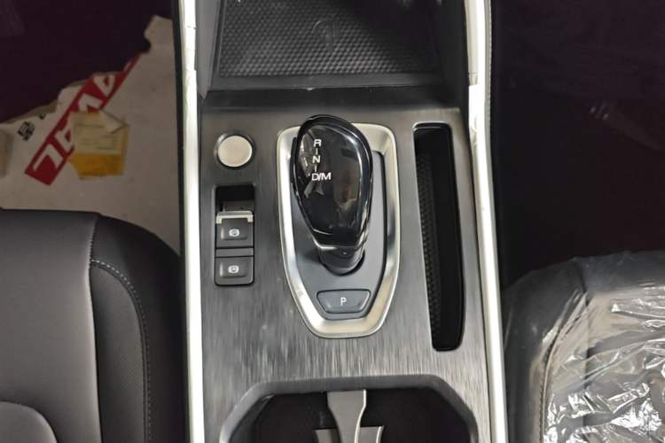 Used Haval H6 2025 1.5T National Trend Champion Edition Gear Lever