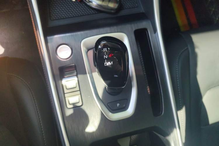 Used Haval H6 2025 1.5T National Style Urban Edition Gear Lever