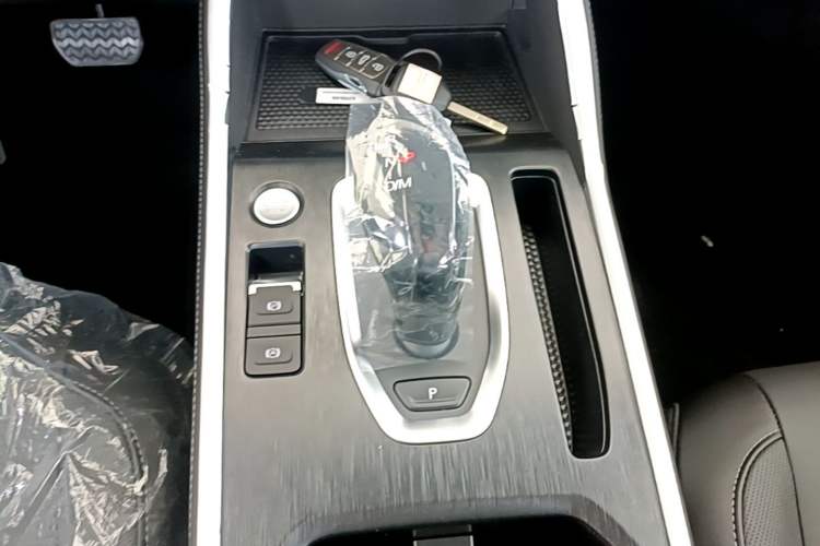 Used Haval H6 2025 1.5T National Style Urban Edition Gear Lever