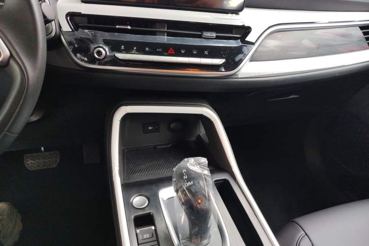 Used Haval H6 2025 1.5T National Style Urban Edition Gear Lever
