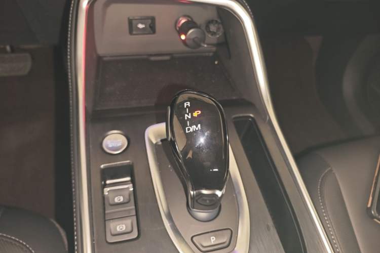 Used Haval H6 2025 1.5T National Style Urban Edition Gear Lever