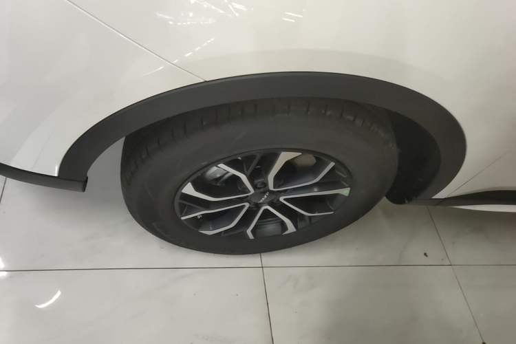 Used Haval H6 2025 1.5T National Style Urban Edition Left Front Wheel Hub